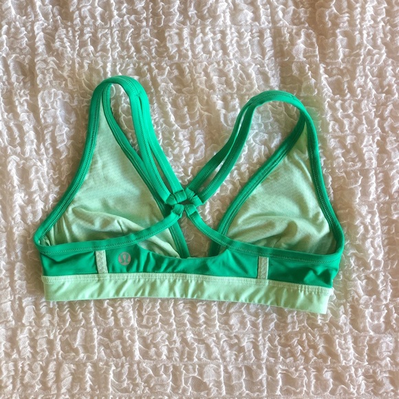 Lululemon sports bra- size 2 - Picture 2 of 2
